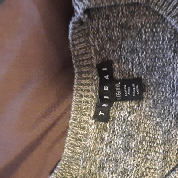 Womens sweater - Picture 4 of 4